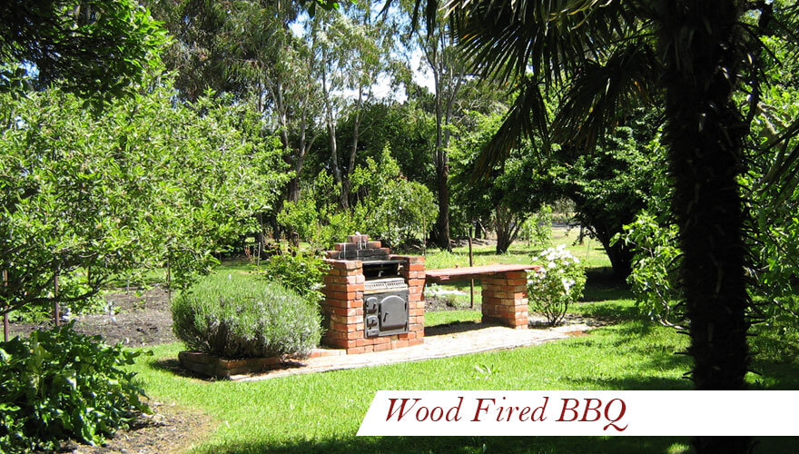 Wood Fired BBQ - Gayfords Cottages Clunes